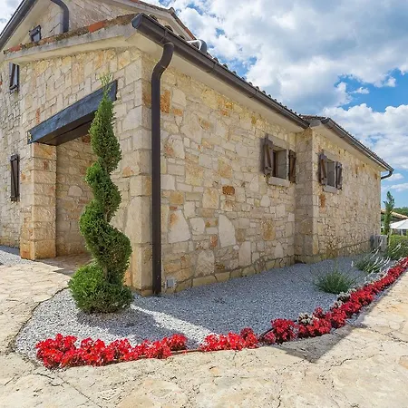 Villa Isabella Jakici